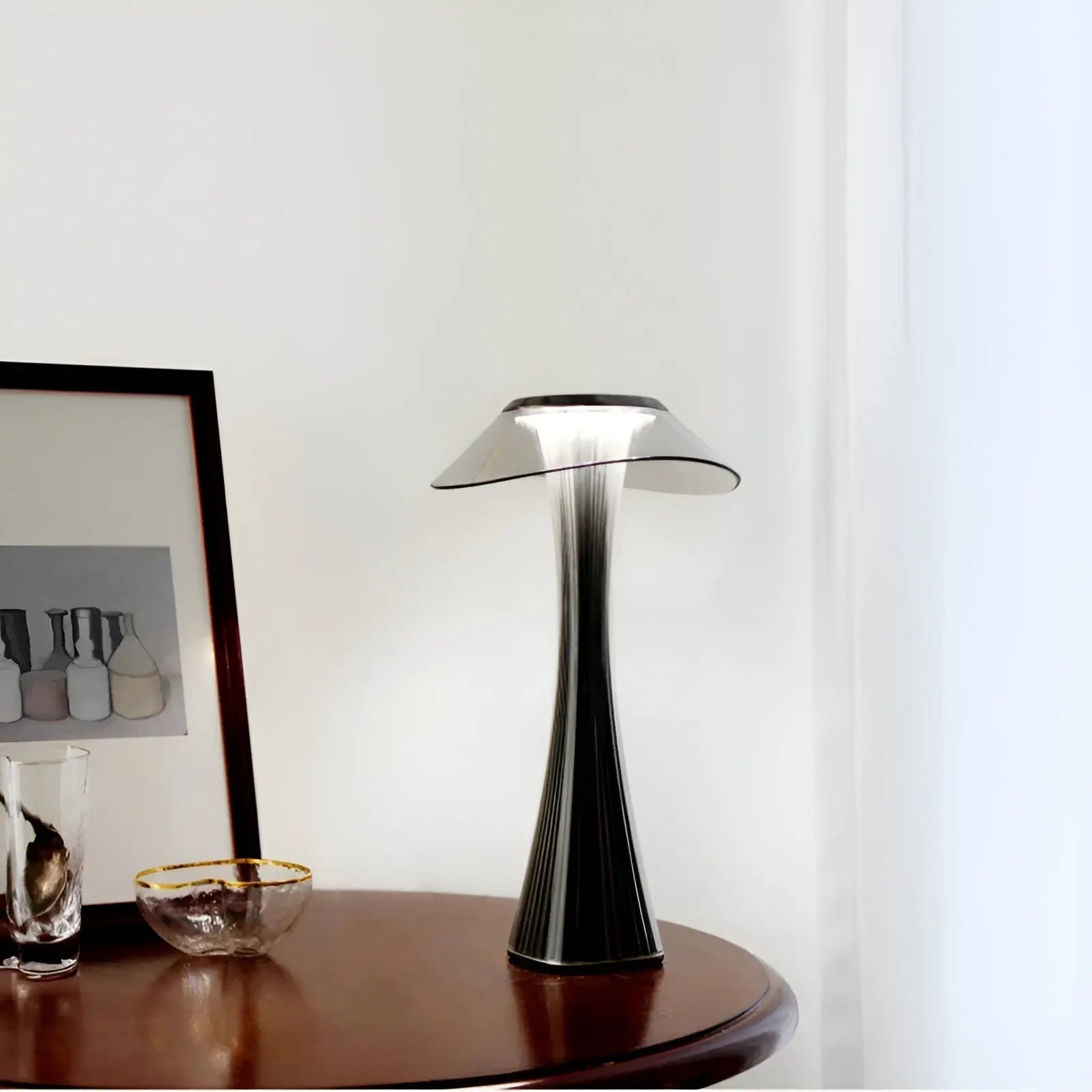 Luminara | Elegant Italian Metal And Glass Table Lamp For Bedroom 8